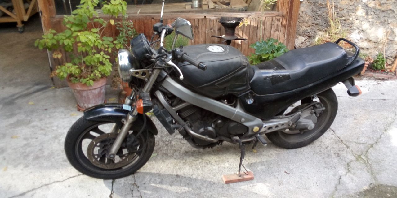 Photo HONDA NTV 650