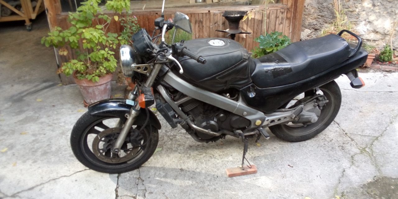 Photo HONDA NTV 650