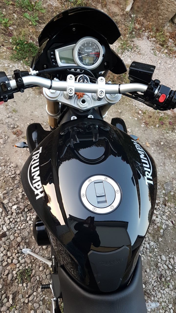 Photo TRIUMPH STREET TRIPLE
