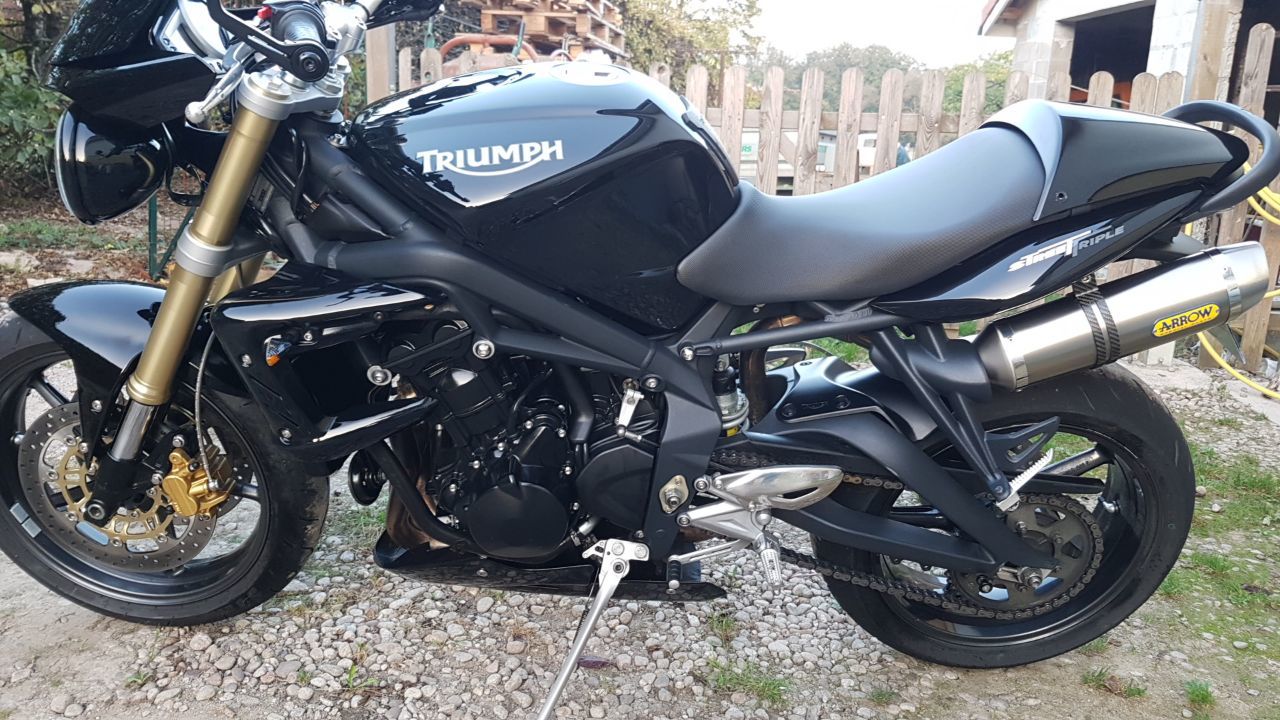 Photo TRIUMPH STREET TRIPLE