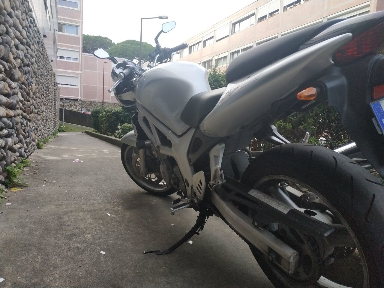 Photo SUZUKI SV 650