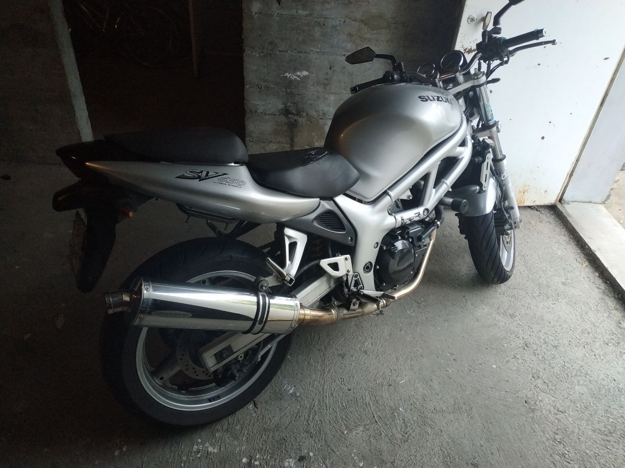 Photo SUZUKI SV 650