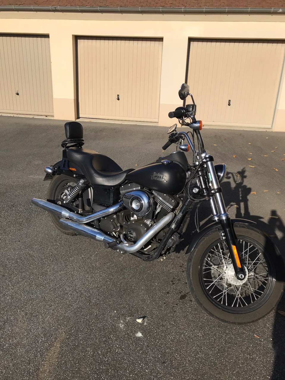 Photo HARLEY DAVIDSON FXD