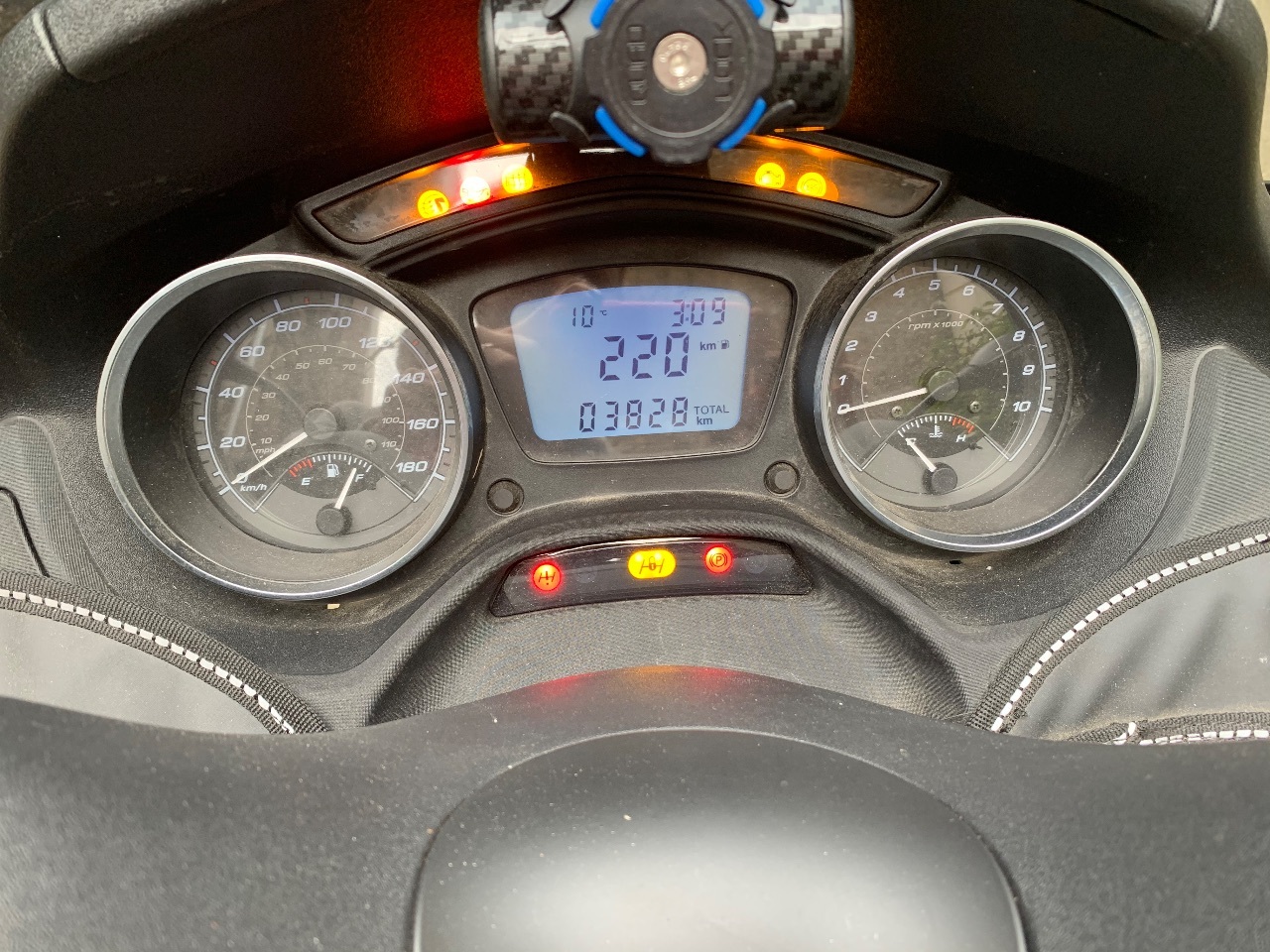 Photo PIAGGIO MP3 350 LT