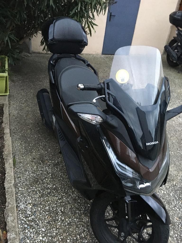 Photo HONDA NSS125AD