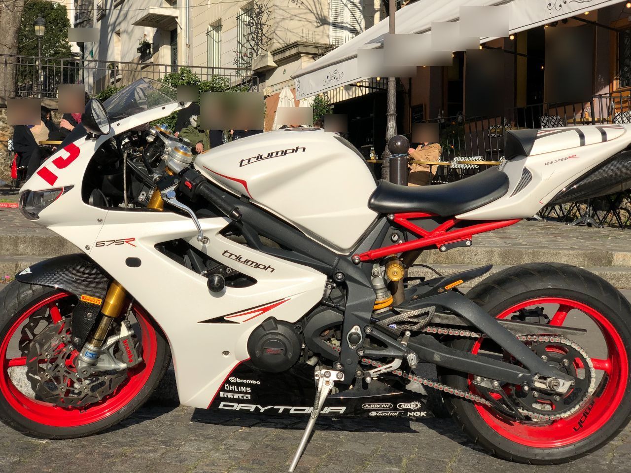 Photo TRIUMPH DAYTONA 675 R