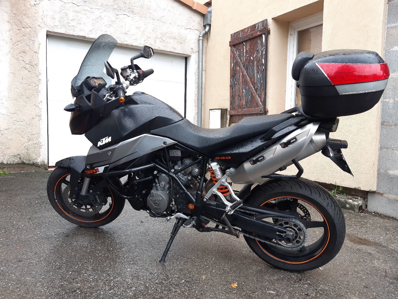 Photo KTM SMT 990