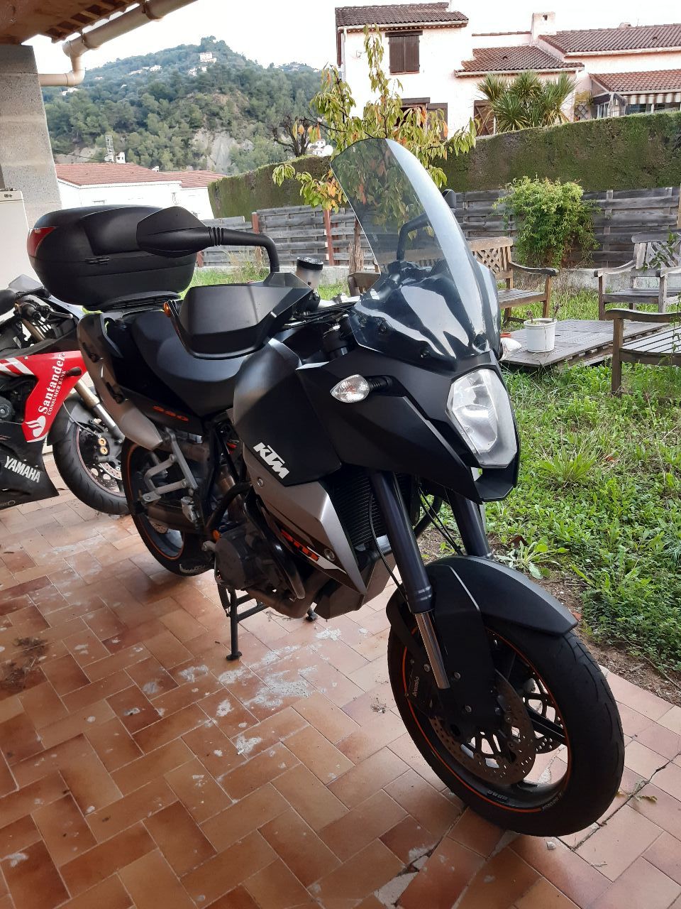 Photo KTM SMT 990