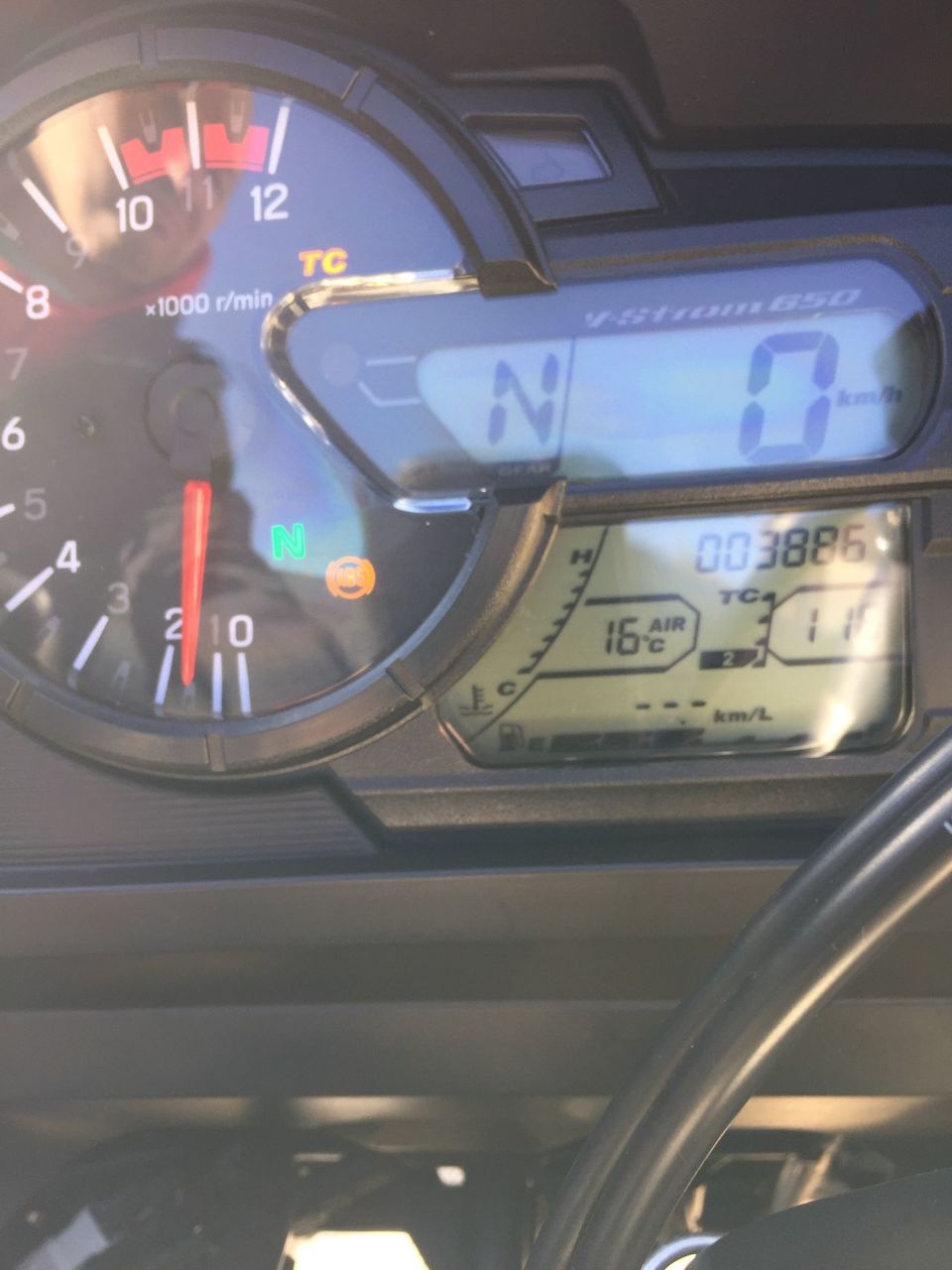 Photo SUZUKI DL 650 U