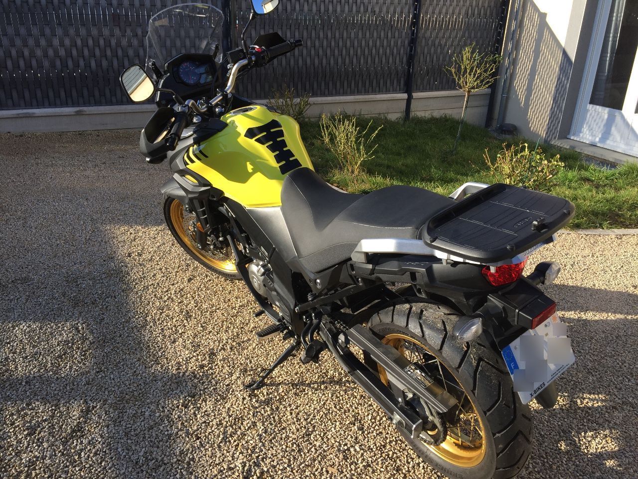 Photo SUZUKI DL 650 U