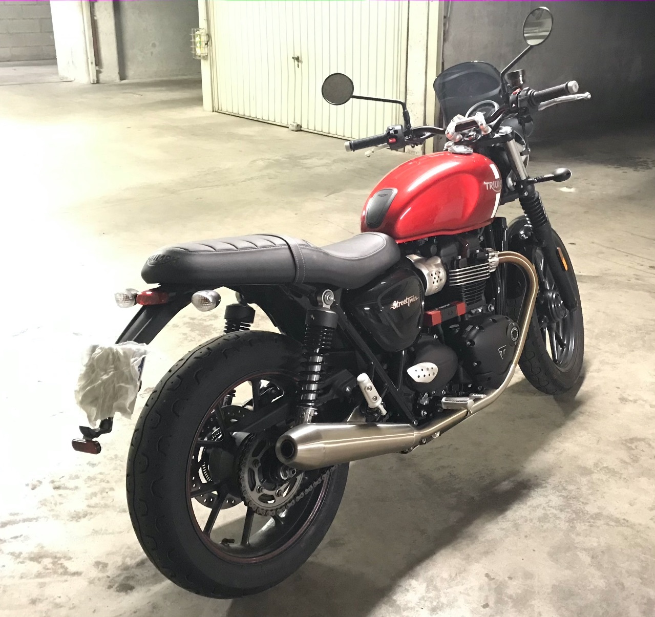 Photo TRIUMPH STREET TWIN