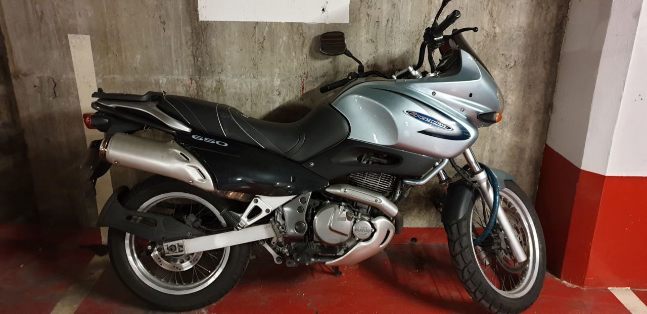 Photo SUZUKI XF 650 FREEWIND