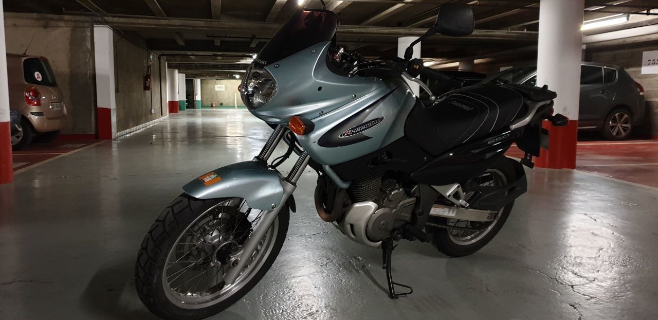 Photo SUZUKI XF 650 FREEWIND