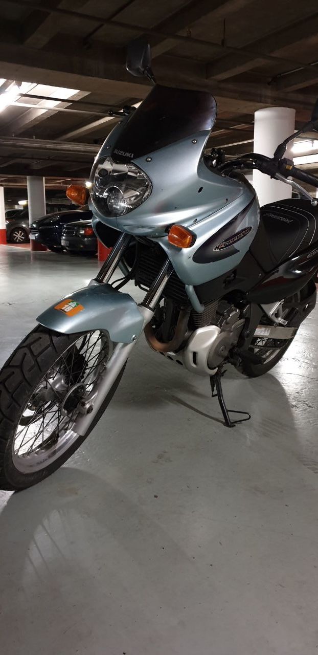 Photo SUZUKI XF 650 FREEWIND