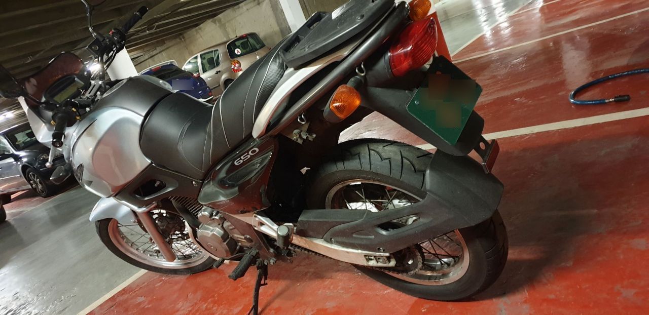 Photo SUZUKI XF 650 FREEWIND