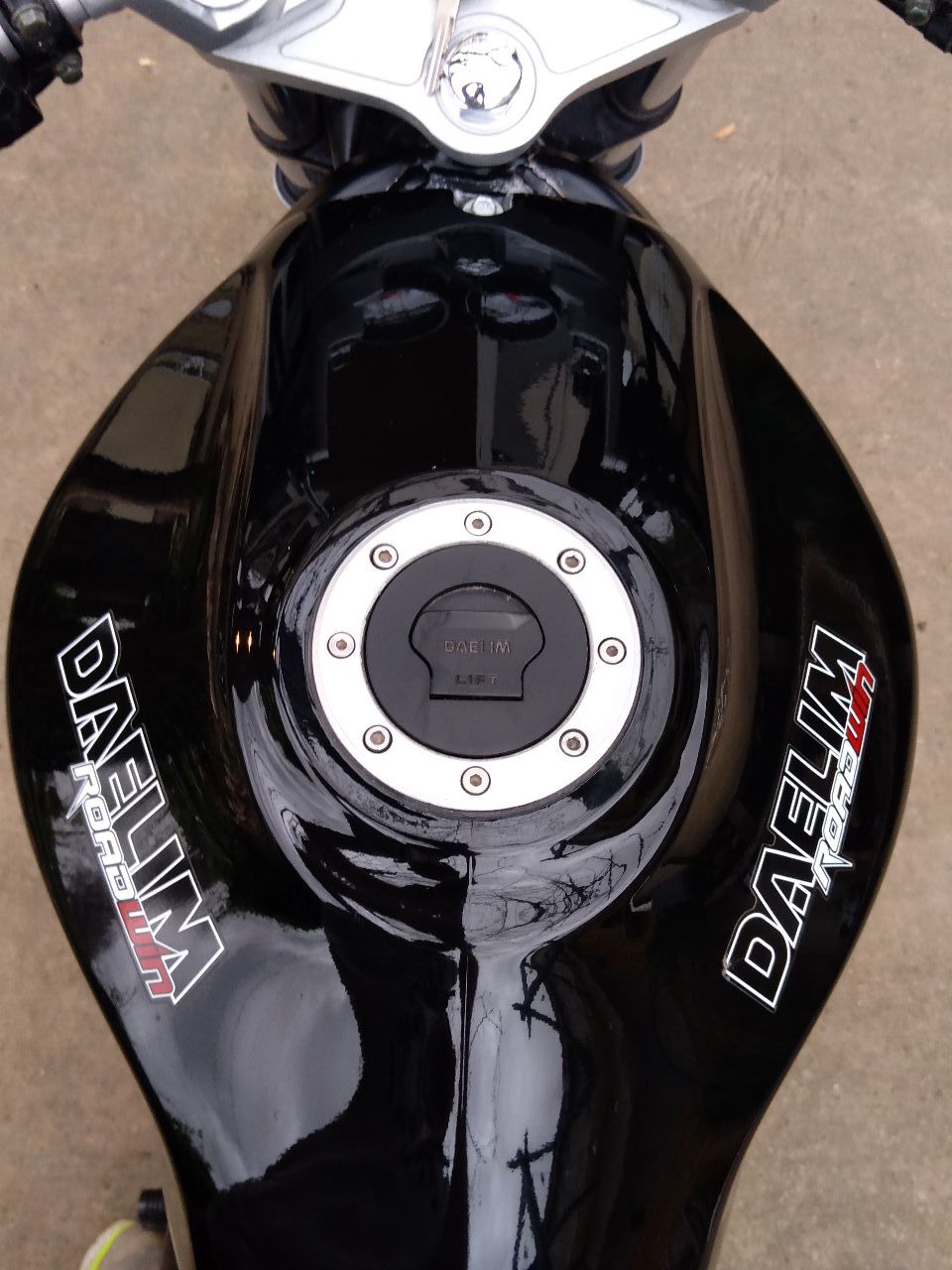 Photo DAELIM 125 ROADWIN