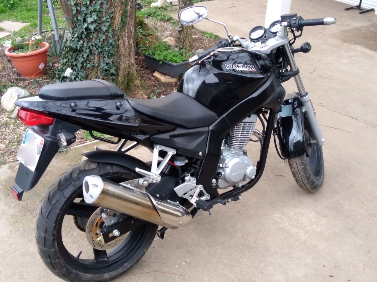 Photo DAELIM 125 ROADWIN