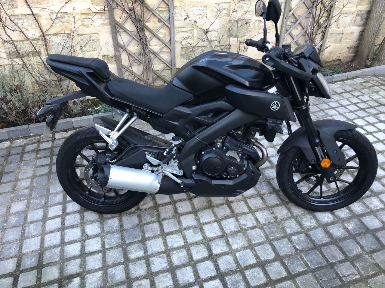 Photo YAMAHA MT 125