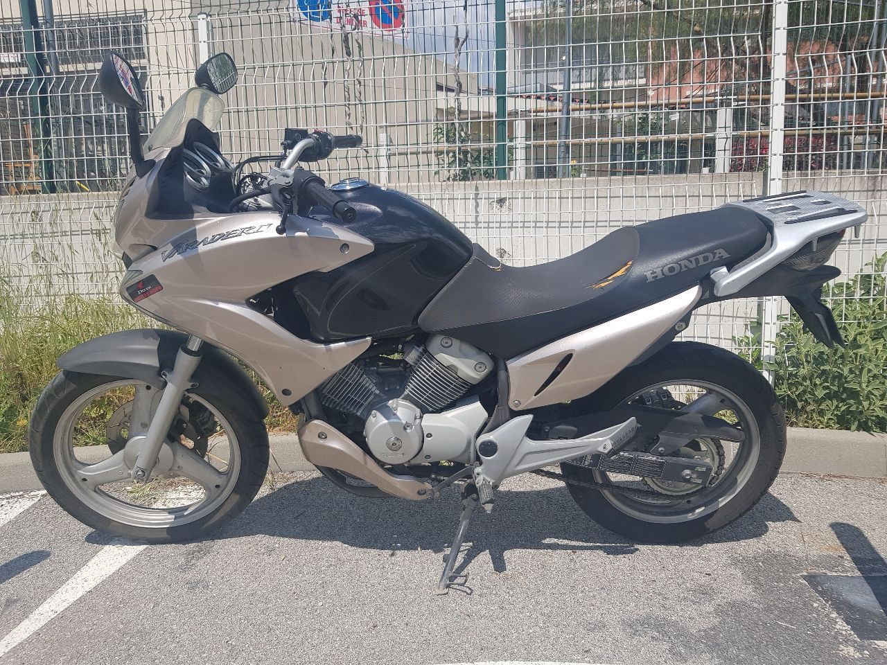Photo HONDA XL 125 V