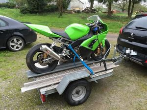 KAWASAKI ZX