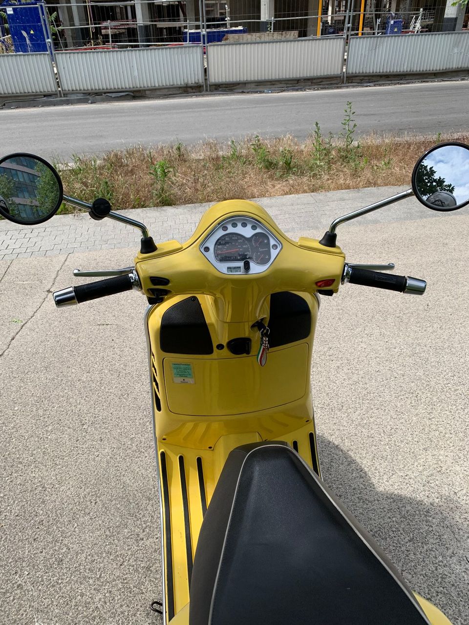 Photo PIAGGIO VESPA 125