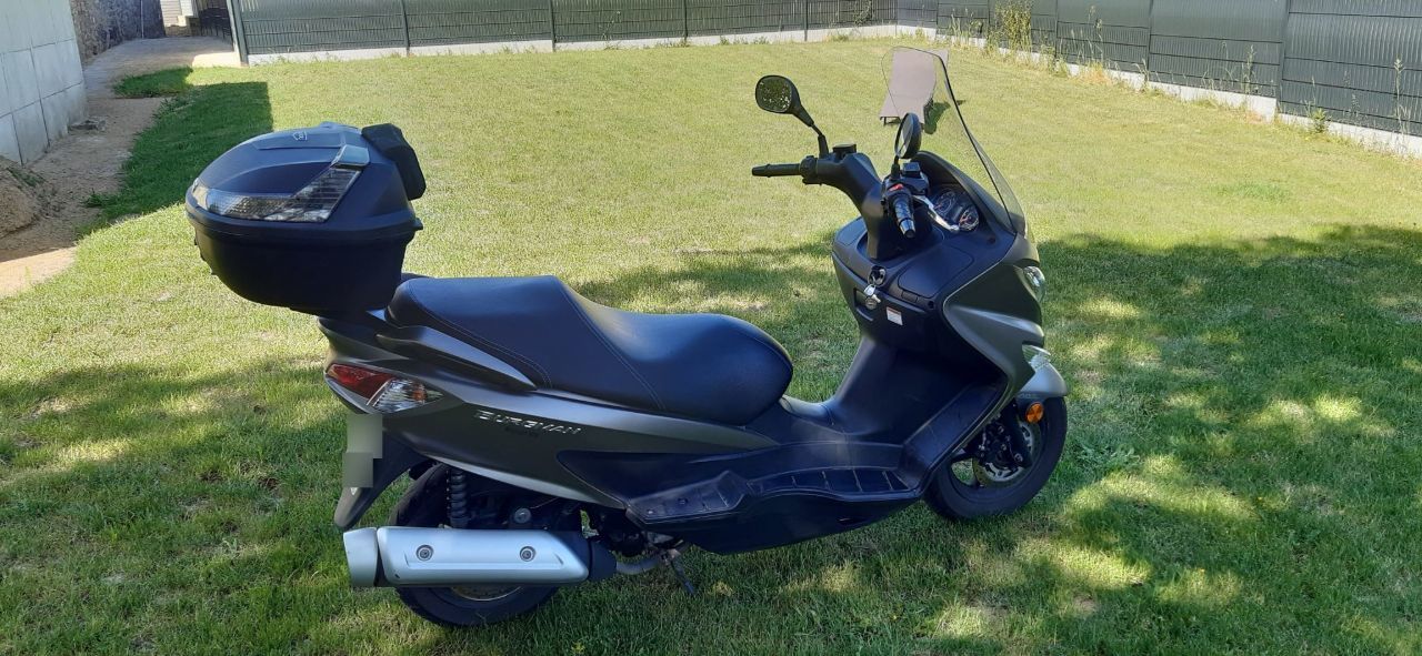 Photo SUZUKI UH 125