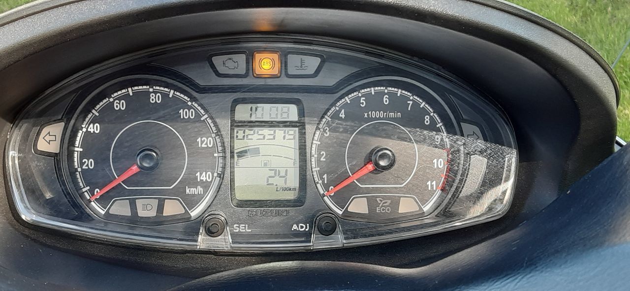 Photo SUZUKI UH 125