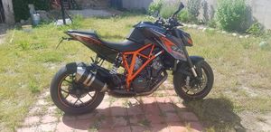 KTM SUPER DUKE 1290 R