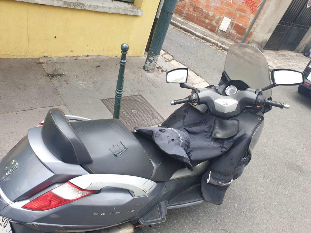 Photo PEUGEOT SATELIS