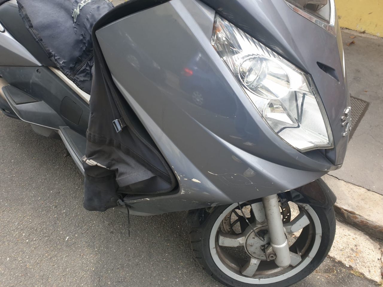 Photo PEUGEOT SATELIS