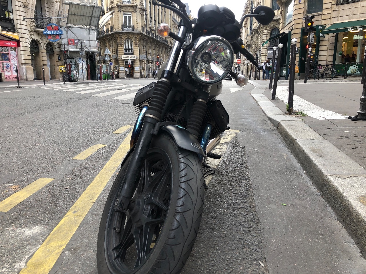 Photo MOTO GUZZI V7II STONE