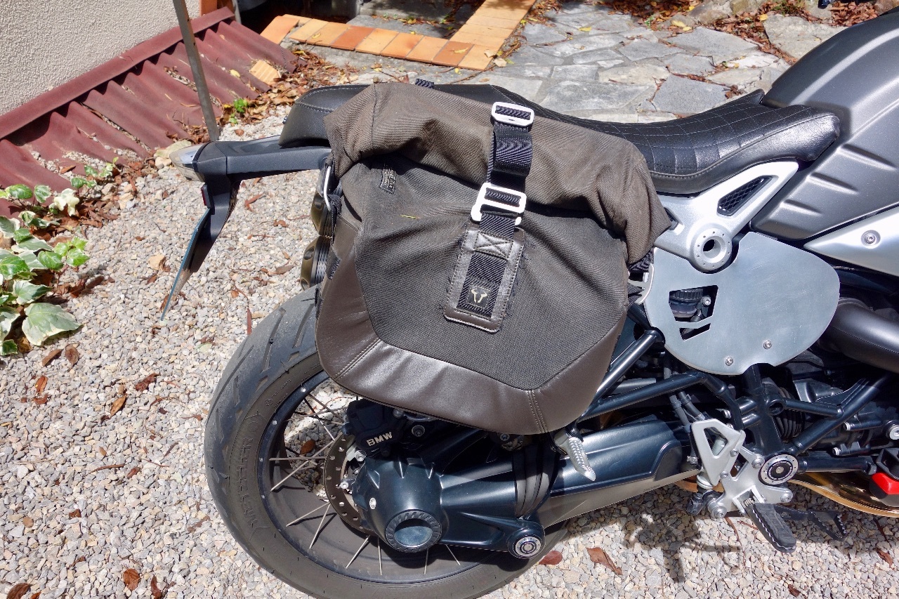 Photo BMW R NINE T SCRAMBLER