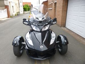CAN AM SPYDER