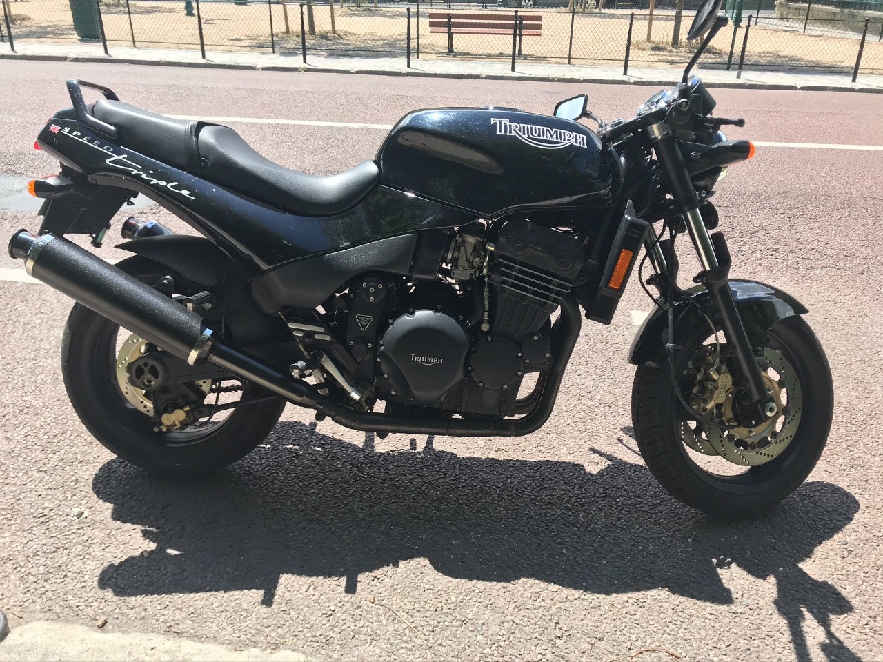 Photo TRIUMPH SPEED TRIPLE