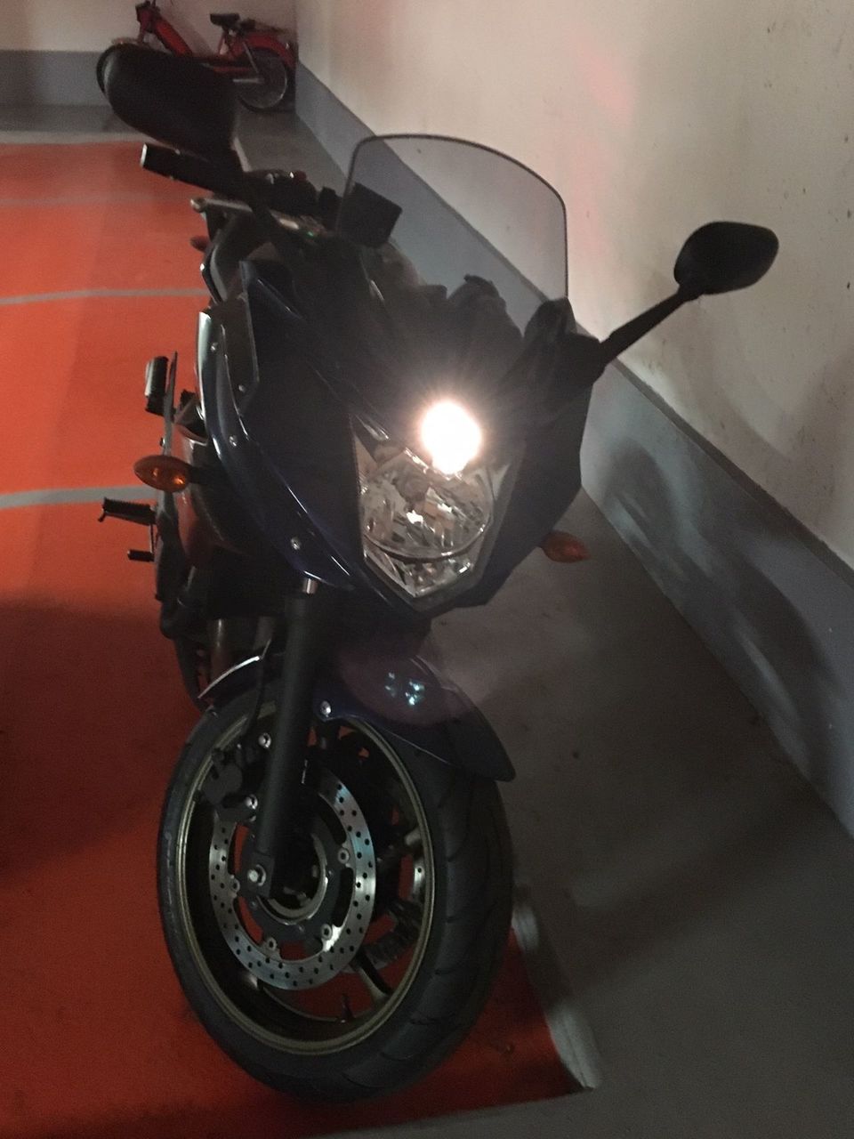 Photo YAMAHA XJ6