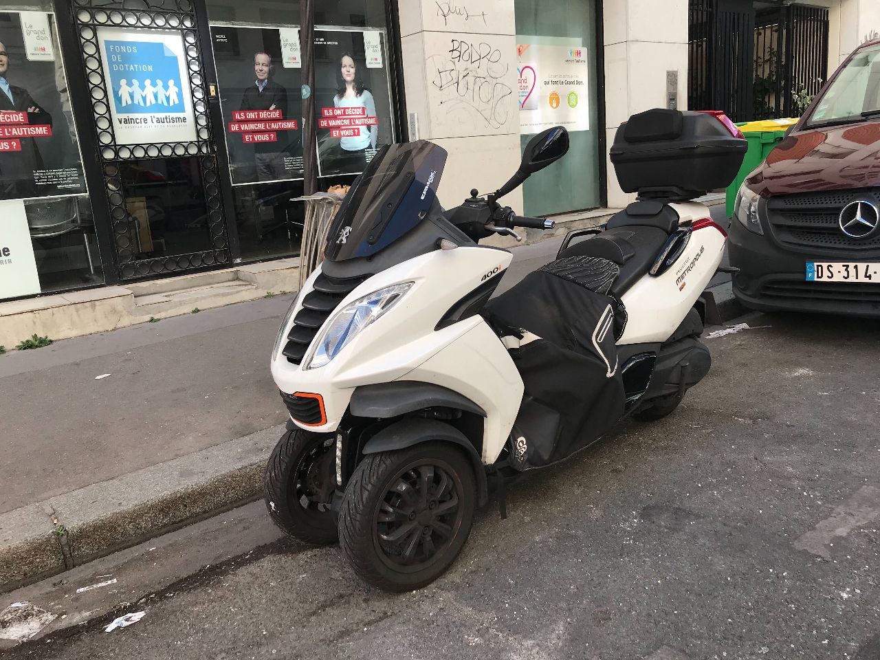 Photo PEUGEOT METROPOLIS