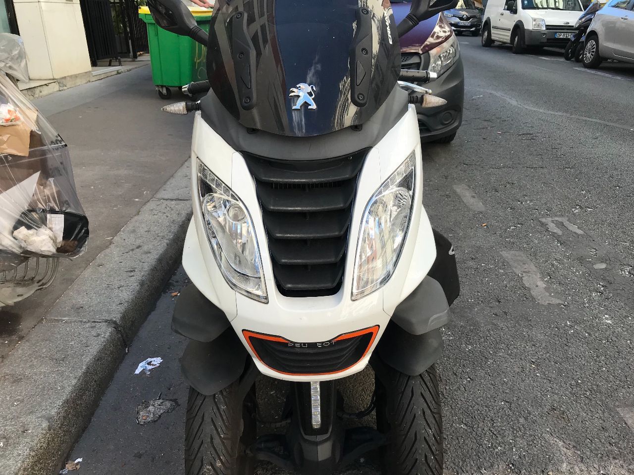 Photo PEUGEOT METROPOLIS