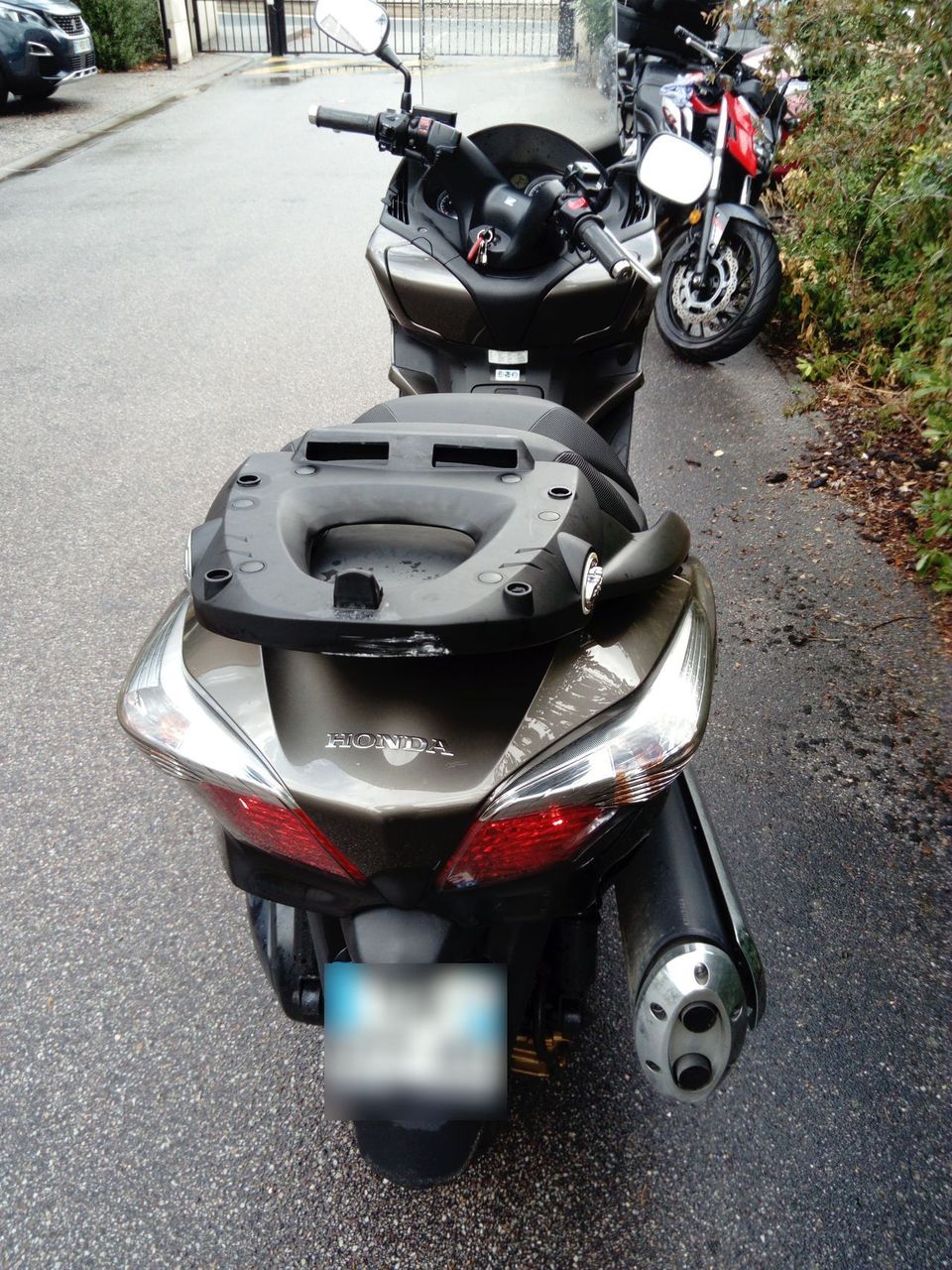 Photo HONDA FJS 600