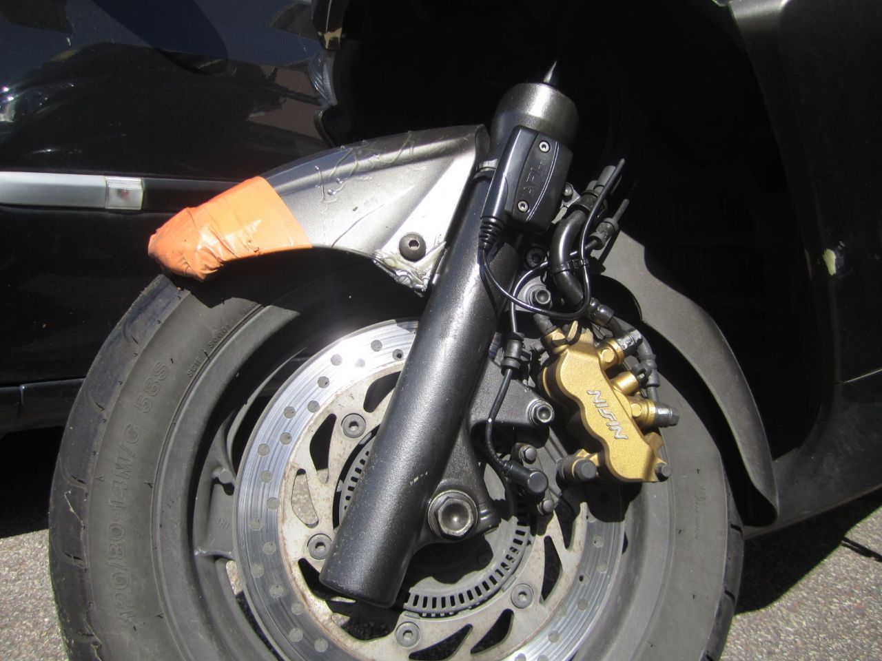 Photo HONDA FJS 600