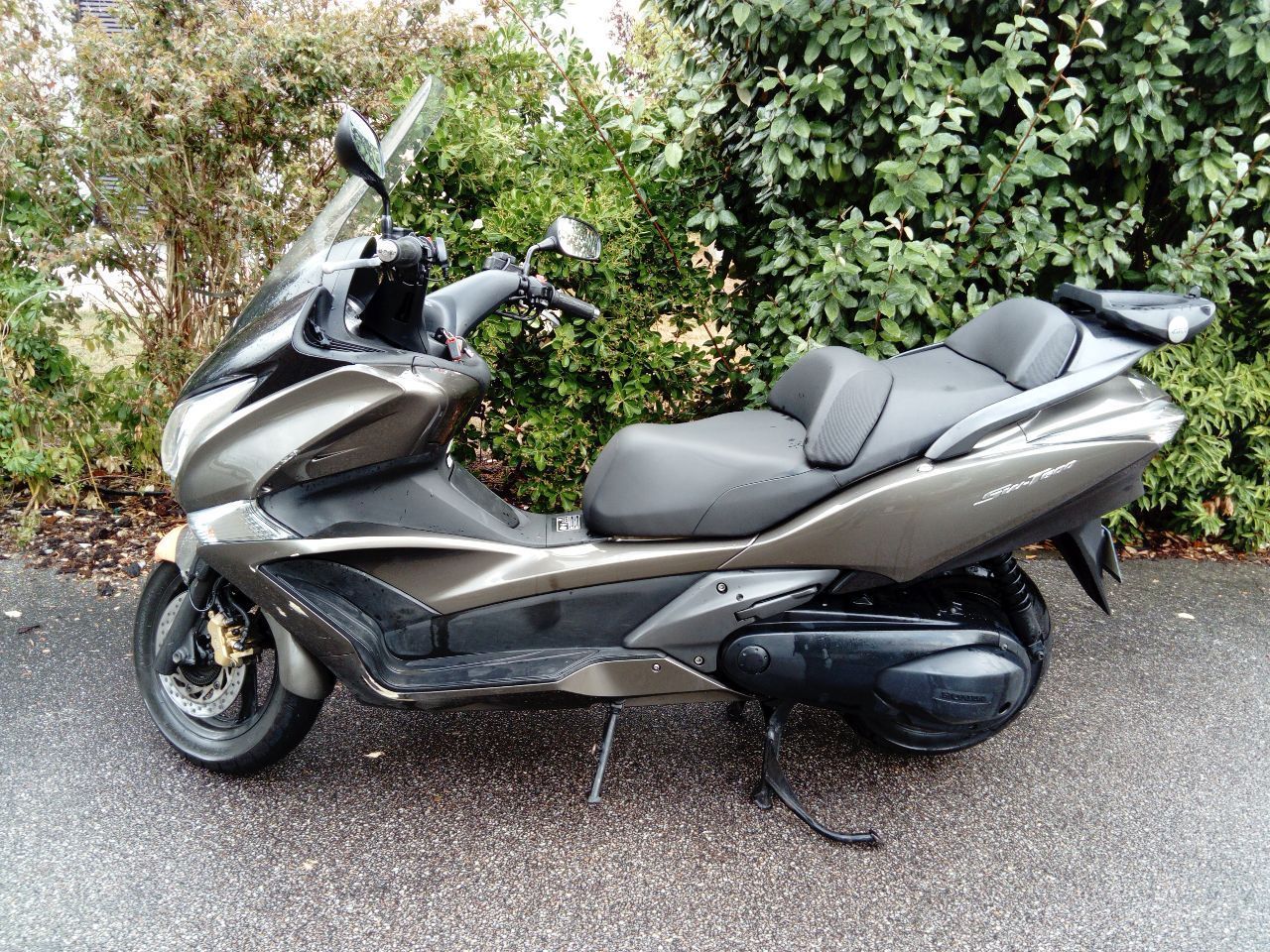 Photo HONDA FJS 600