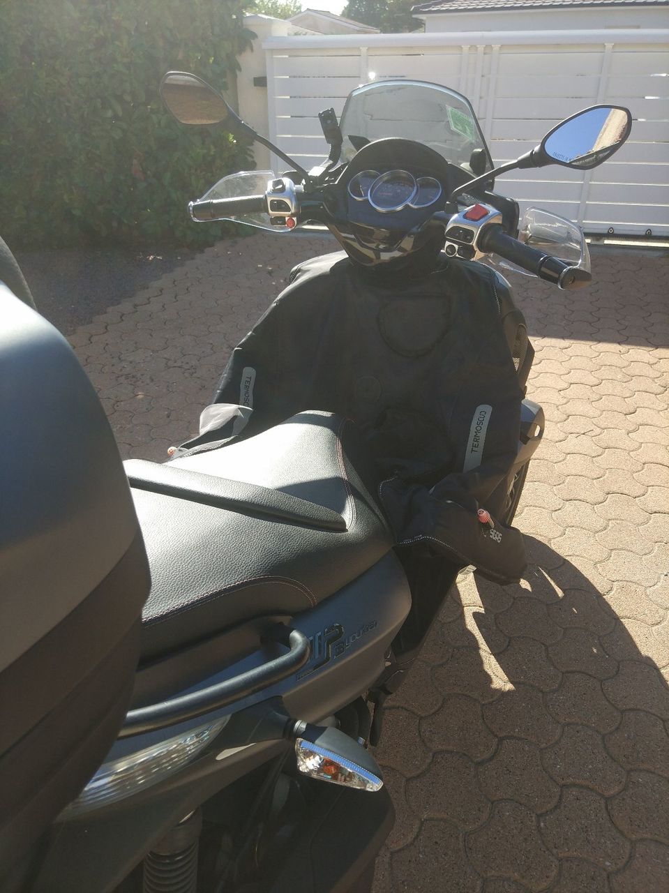 Photo PIAGGIO MP3 300 LT