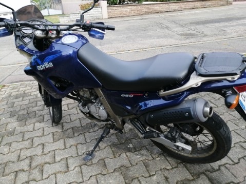 Photo APRILIA PEGASO 650