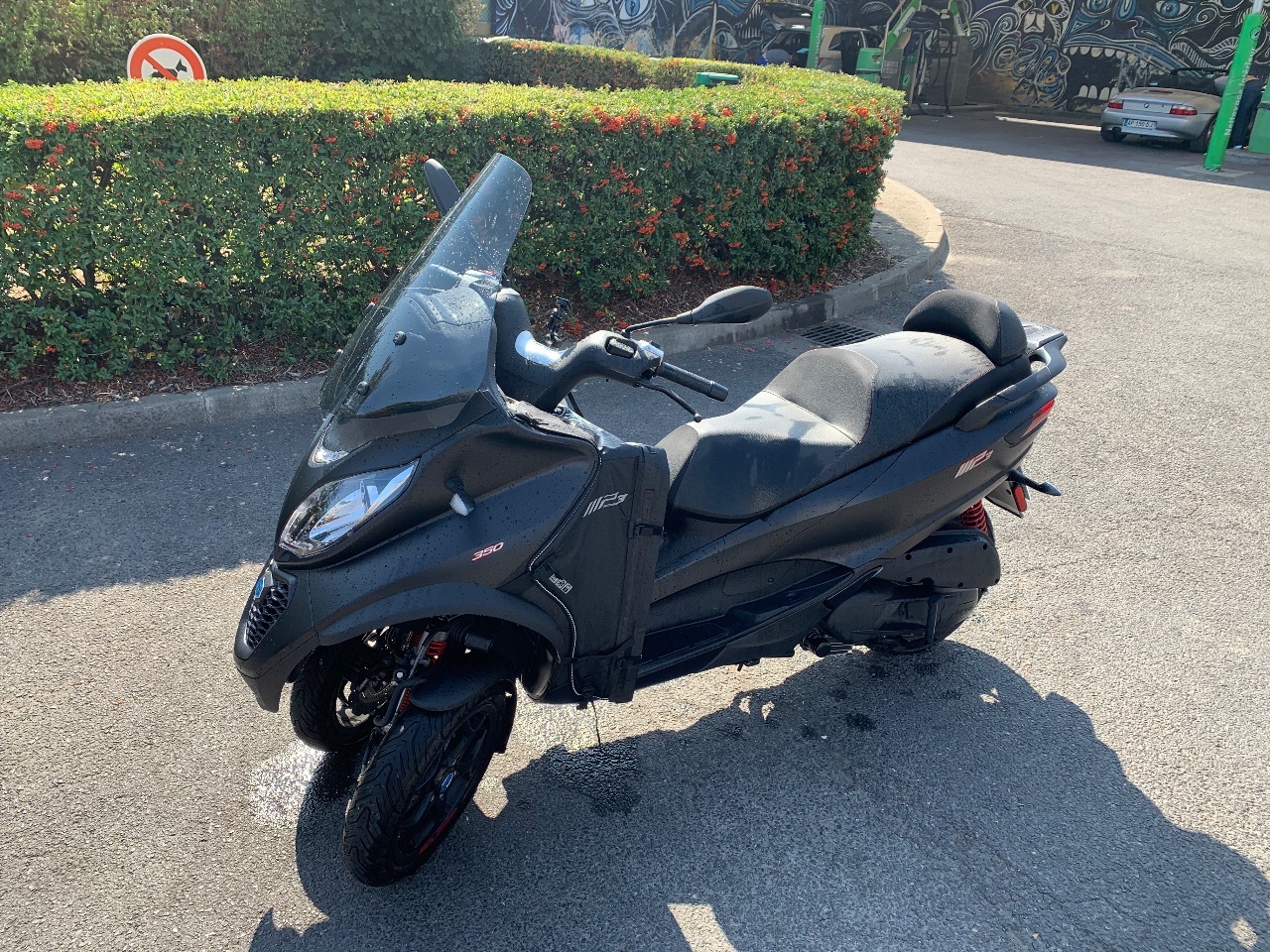 Photo PIAGGIO MP3 350 LT