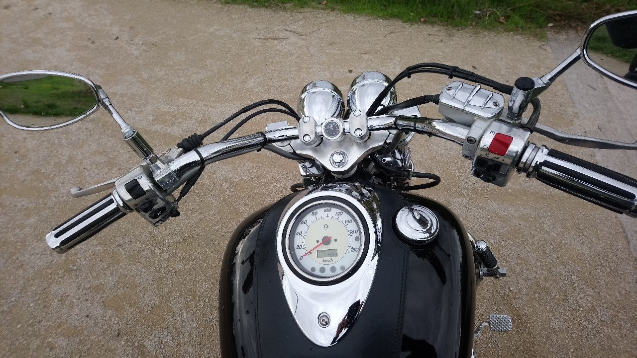 Photo YAMAHA XVS DRAGSTAR