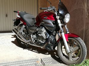 MOTO GUZZI BREVA
