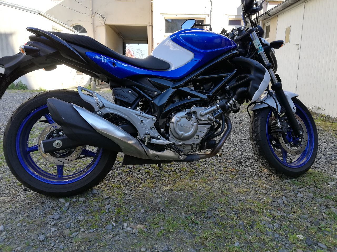 Photo SUZUKI SFV 650 UA