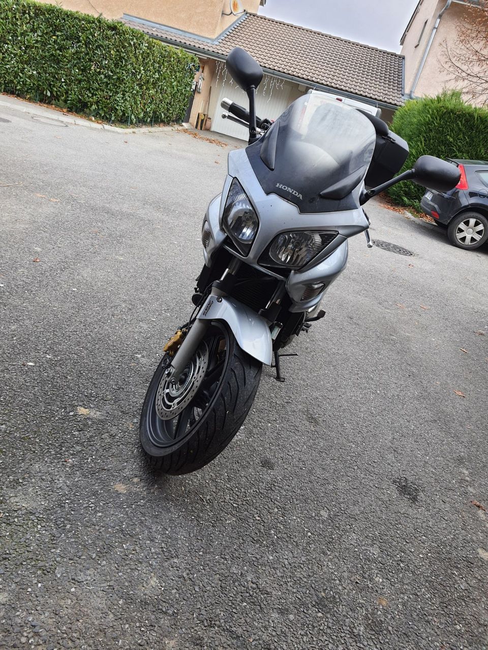 Photo HONDA CBF 1000 F