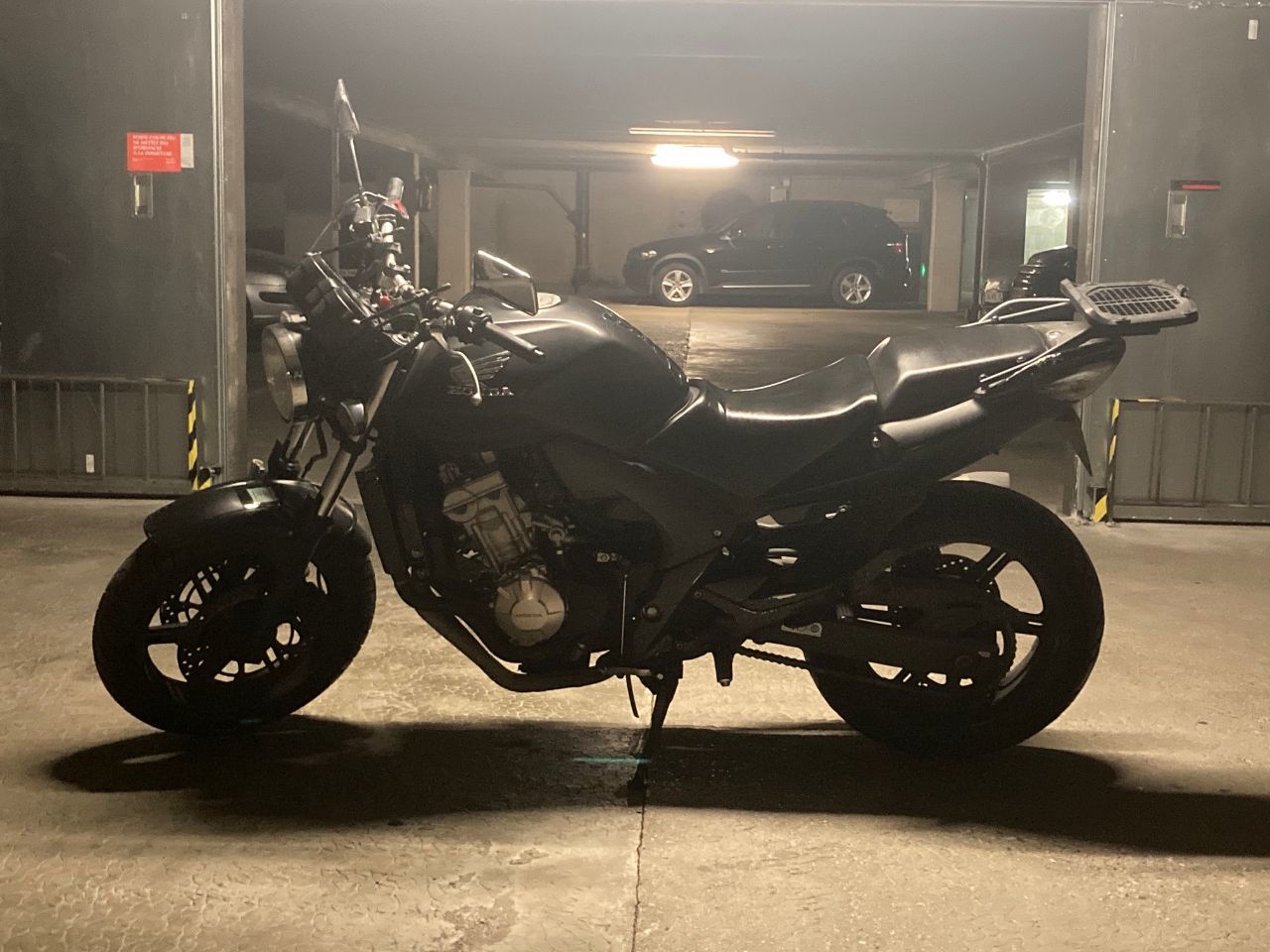 Photo HONDA CBF 600 N