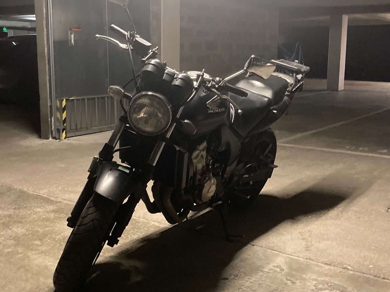Photo HONDA CBF 600 N