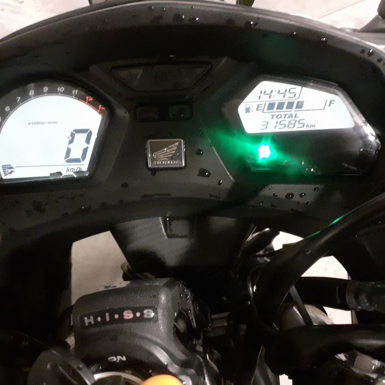 Photo HONDA CBR 650